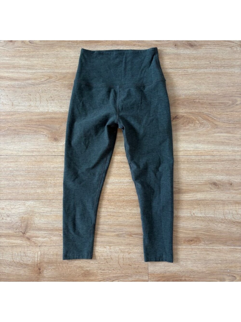 Beyond Yoga Athletic High Rise Ankle Crop Yoga Pants Green Women’s Size S